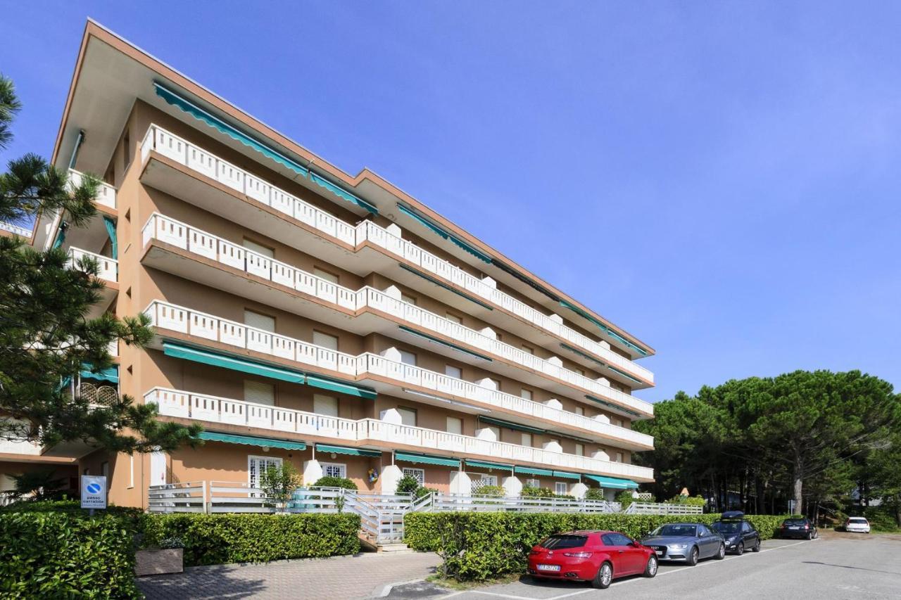 Apartments In Lignano 21600 Lignano Sabbiadoro Exterior photo
